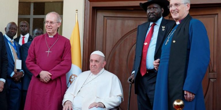 پاپ فرانسیس و رهبر کلیسای اَنگلیکن با هدف